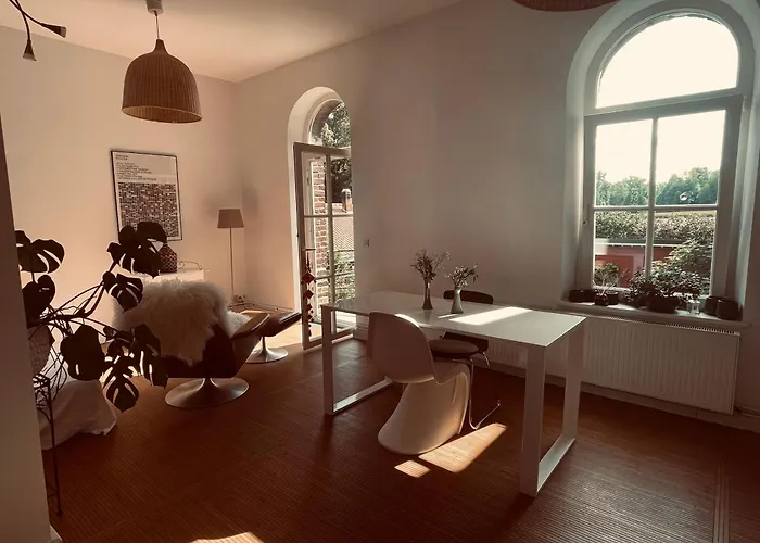 Calme Dans Ancien Couvent * Soignies