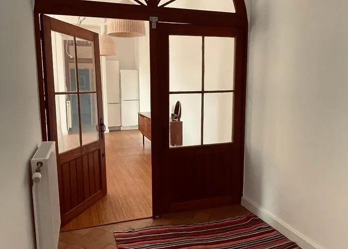 Calme Dans Ancien Couvent *